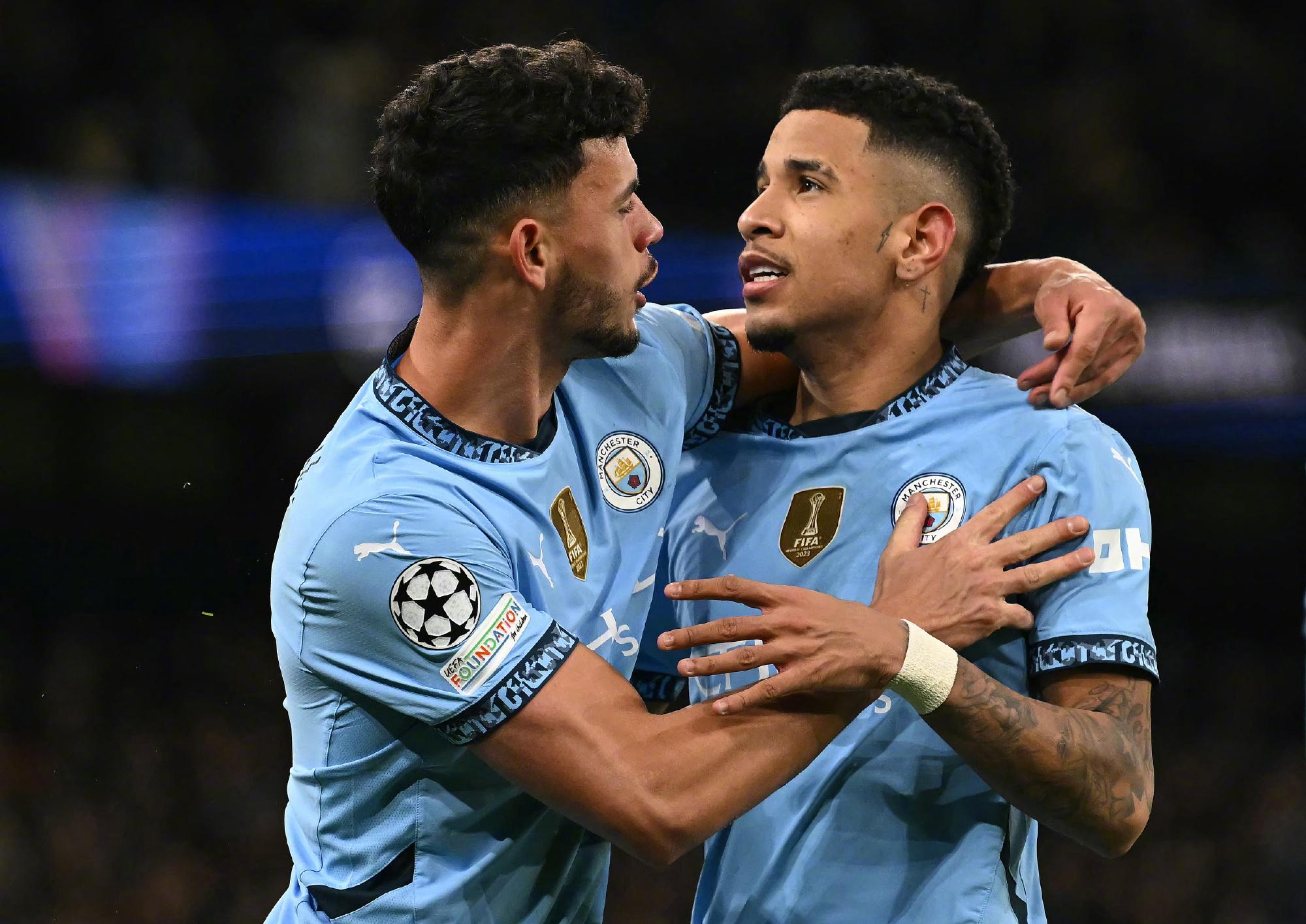 包含曼城反败为胜，成功晋级下一轮的词条