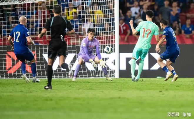 开云体育官网-罗马狂胜，小组头名几无悬念！的简单介绍