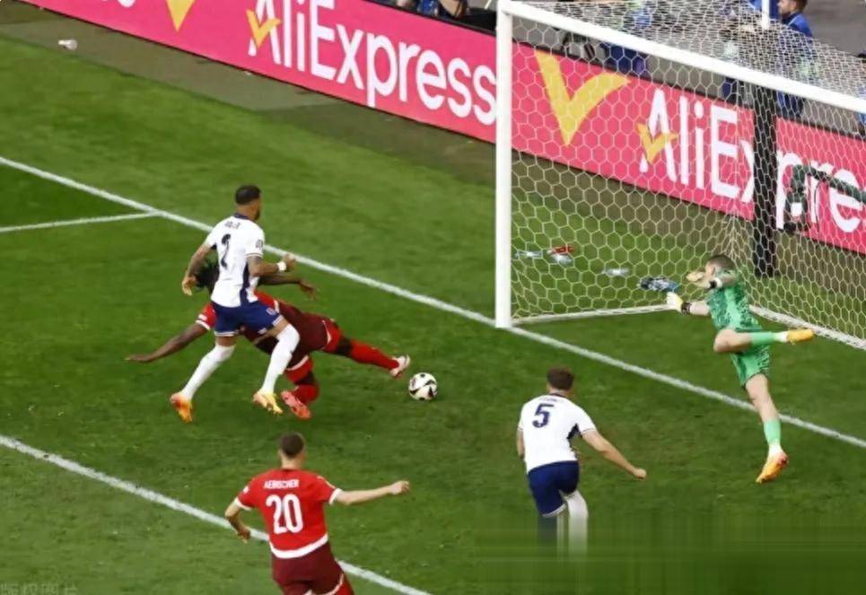 关于瑞典队力挫匈牙利，晋级四强的信息