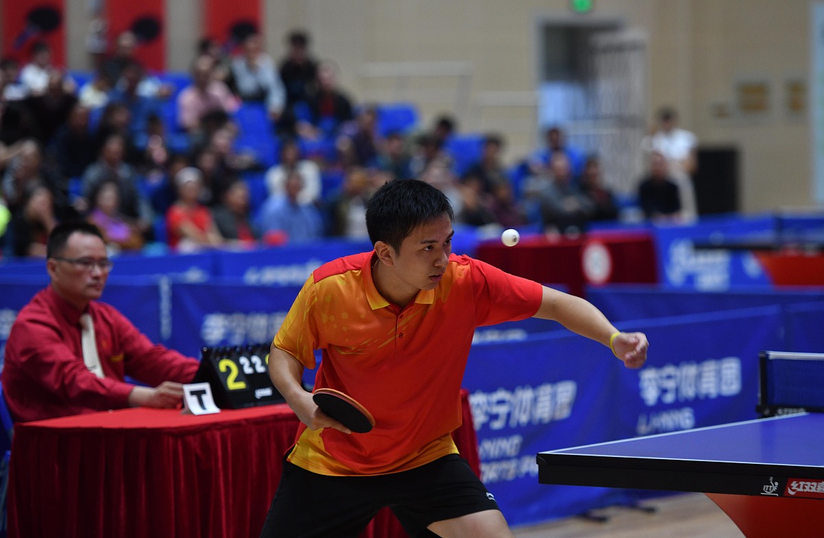 开云体育入口-包含技高一筹，实力雄厚展现绝佳球艺的词条