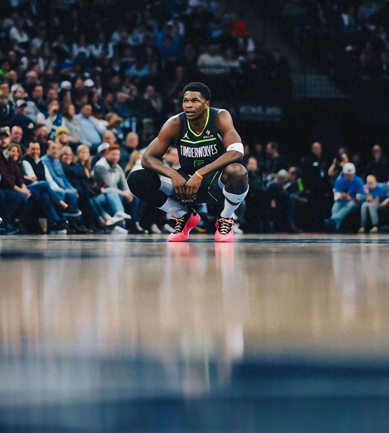 狼队客场大胜，取得重要三分