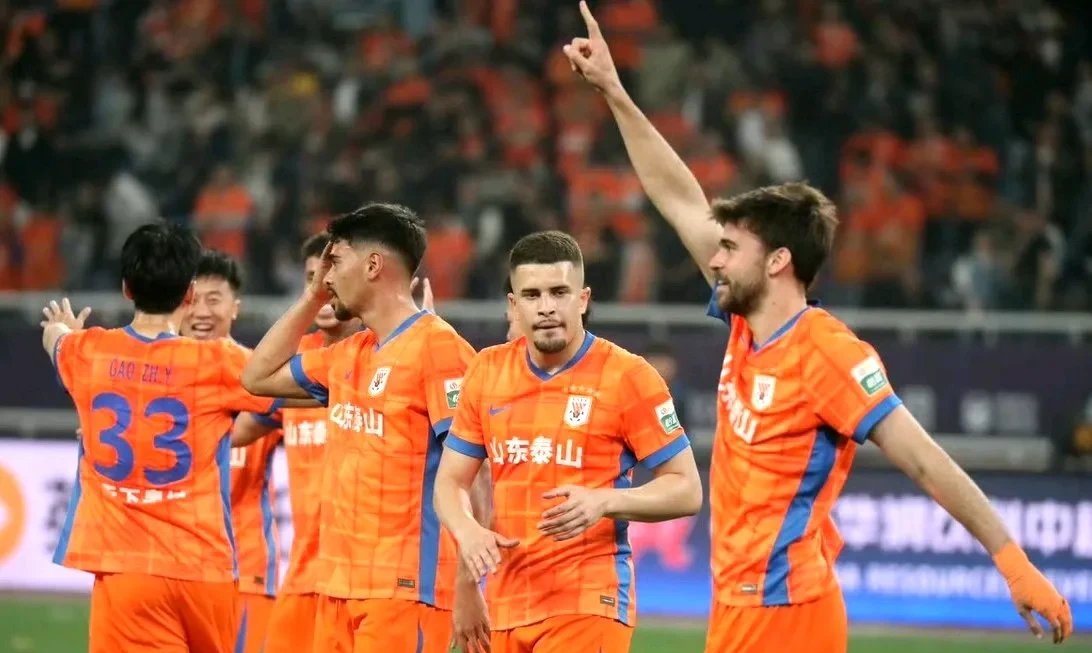 亚洲顶尖球队展现出色实力