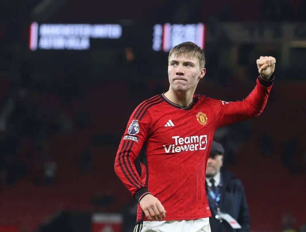 开云下载-曼联主场战胜尤文图斯获胜利