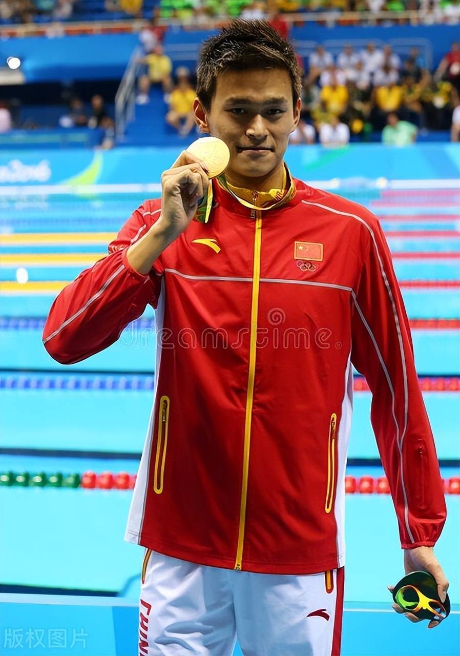 包含马拉松明星孙杨将续约的词条