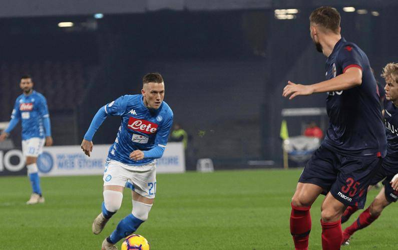 开云平台-克罗托内客场大败，陷入降级泥潭的简单介绍