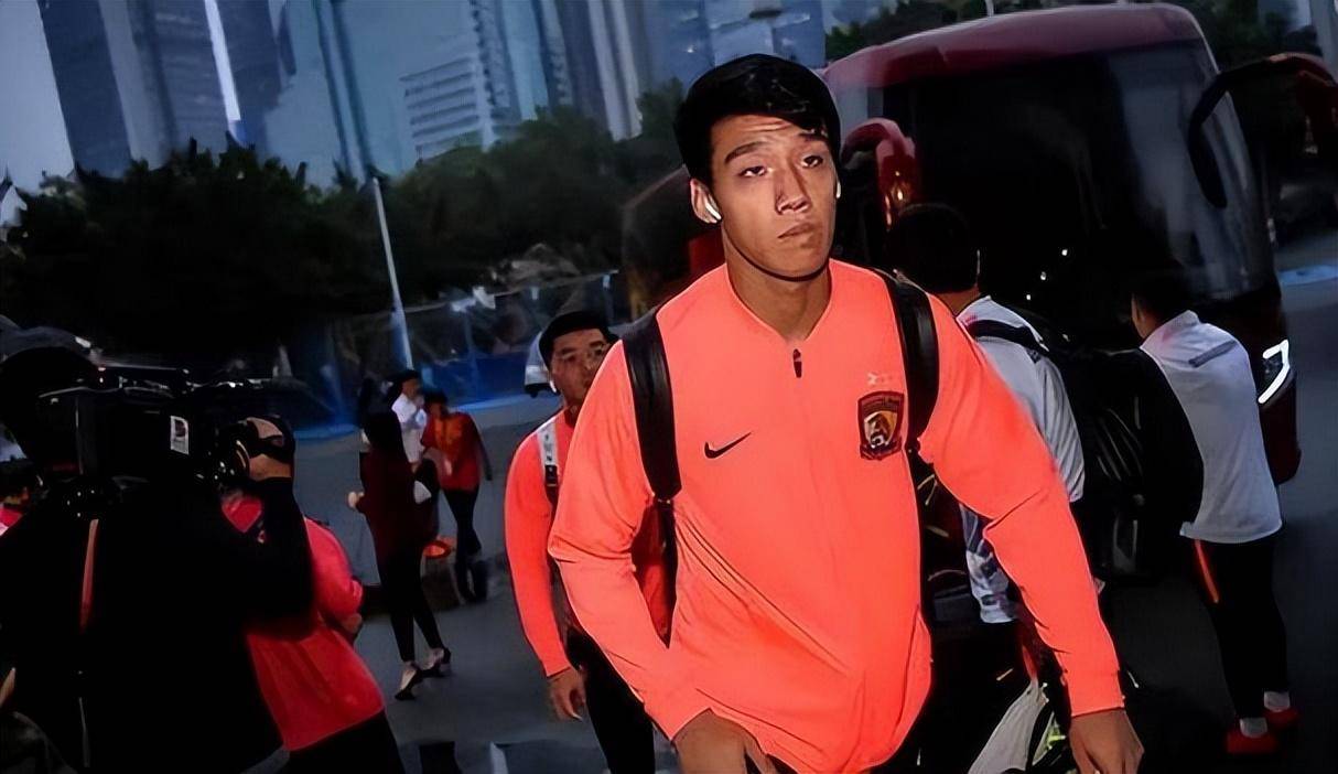 关于鲁能新任主教练赢得球迷认可,战术调整有效的信息 关于鲁能新任主教练赢得球迷认可,战术调整有效的信息