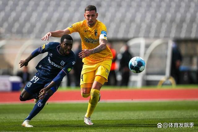 开云体育中国-关于巴黎孱弱防线惨遭爆破，险些落败的信息