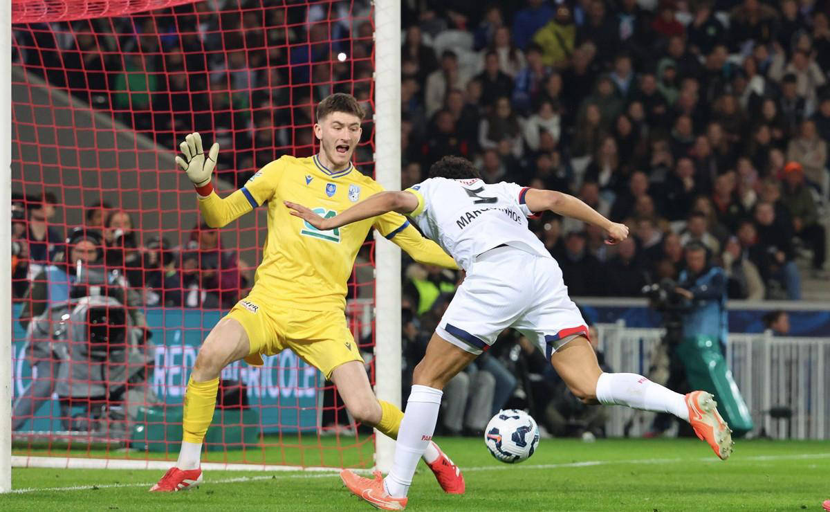 开云体育中国-巴黎圣日耳曼将迎战昂热，巨星对决引人注目的简单介绍