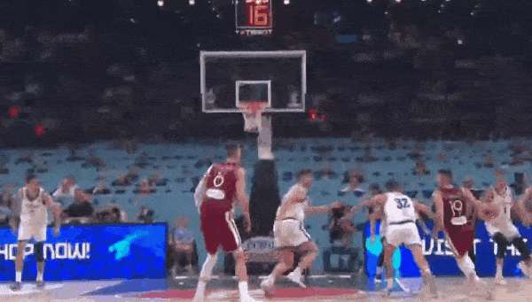 76人完胜篮网B队,波尔津吉斯完成帽子戏法的简单介绍 76人完胜篮网B队,波尔津吉斯完成帽子戏法的简单介绍