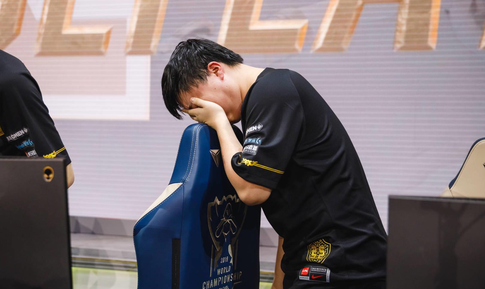 开云体育APP下载-FNC完胜Misfits，Xiaohu打破历史纪录的简单介绍