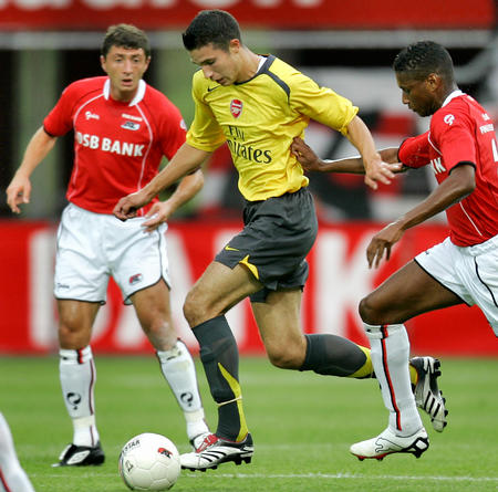 加拿大翻盘克罗地亚，范佩西统治全场的简单介绍