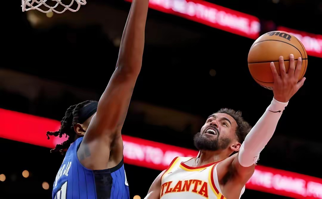 开云体育官网-魔术轻取雷霆，戈贝尔点燃赛场的简单介绍